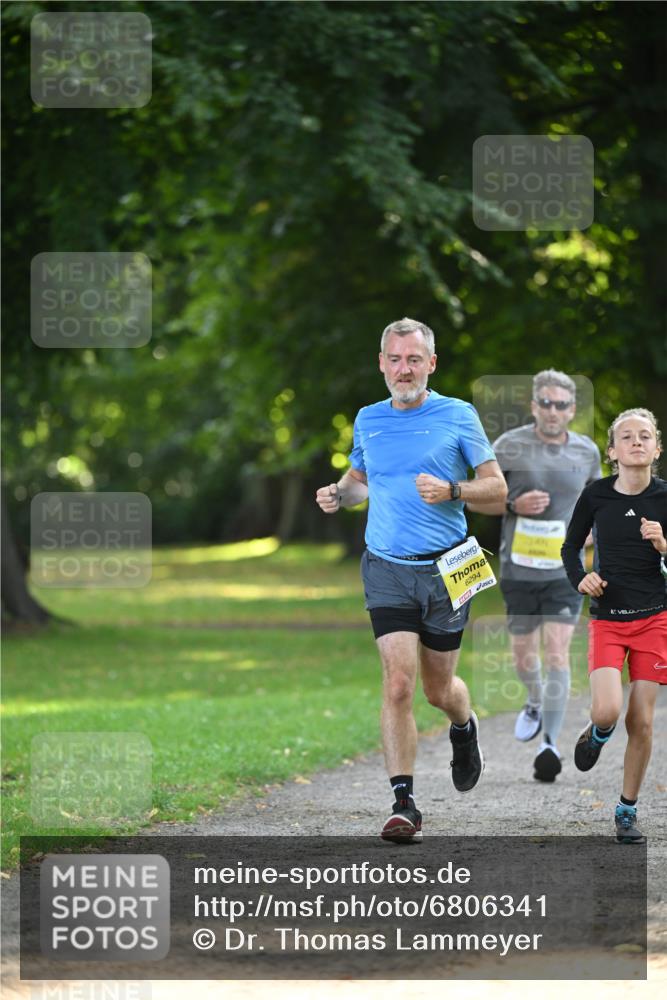25.08.2024 - 20. Blankeneser Heldenlauf Dr. Thomas Lammeyer http://msf.ph/oto/6806341 25.08.2024 10:12:29 Laufen 6294 meine-sportfotos.de