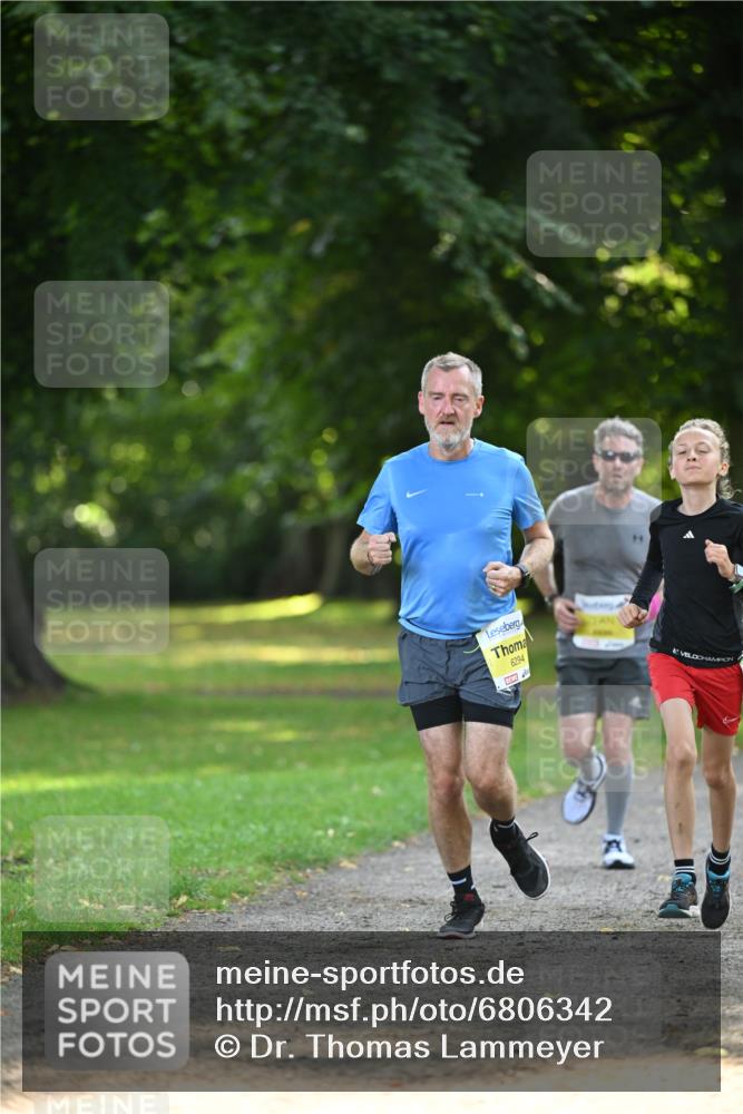 25.08.2024 - 20. Blankeneser Heldenlauf Dr. Thomas Lammeyer http://msf.ph/oto/6806342 25.08.2024 10:12:30 Laufen 6294 meine-sportfotos.de