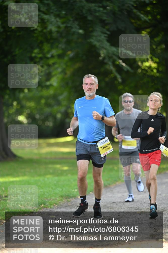 25.08.2024 - 20. Blankeneser Heldenlauf Dr. Thomas Lammeyer http://msf.ph/oto/6806345 25.08.2024 10:12:30 Laufen 6294 meine-sportfotos.de
