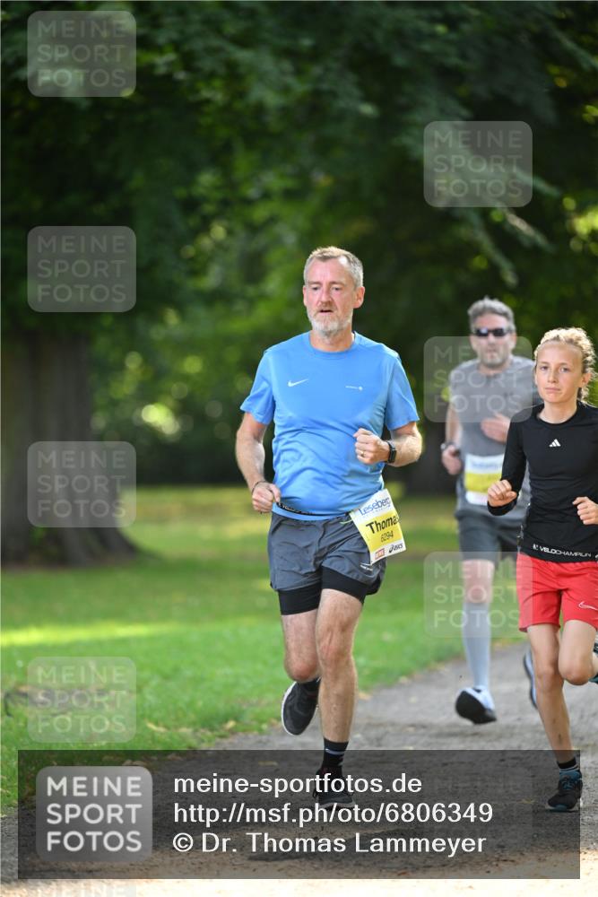 25.08.2024 - 20. Blankeneser Heldenlauf Dr. Thomas Lammeyer http://msf.ph/oto/6806349 25.08.2024 10:12:31 Laufen 6294 meine-sportfotos.de