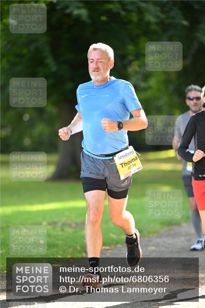 25.08.2024 - 20. Blankeneser Heldenlauf Dr. Thomas Lammeyer http://msf.ph/oto/6806356 25.08.2024 10:12:31 Laufen 6294 meine-sportfotos.de