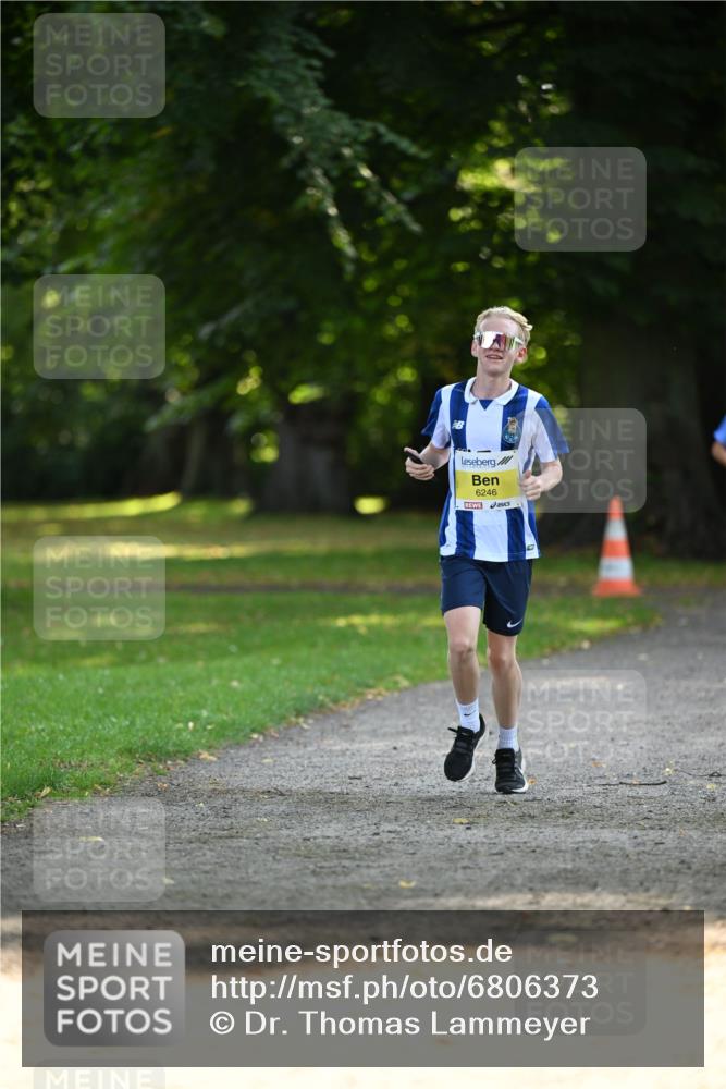 25.08.2024 - 20. Blankeneser Heldenlauf Dr. Thomas Lammeyer http://msf.ph/oto/6806373 25.08.2024 10:12:48 Laufen 6246 meine-sportfotos.de