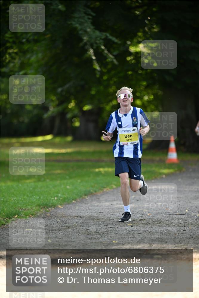 25.08.2024 - 20. Blankeneser Heldenlauf Dr. Thomas Lammeyer http://msf.ph/oto/6806375 25.08.2024 10:12:48 Laufen 6246 meine-sportfotos.de