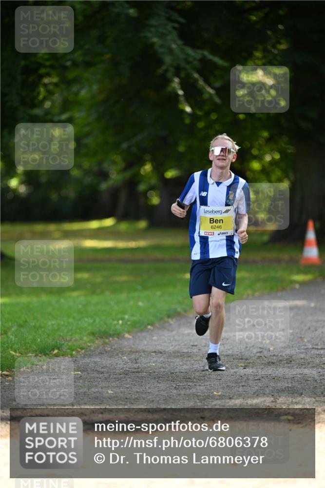 25.08.2024 - 20. Blankeneser Heldenlauf Dr. Thomas Lammeyer http://msf.ph/oto/6806378 25.08.2024 10:12:49 Laufen 6246 meine-sportfotos.de
