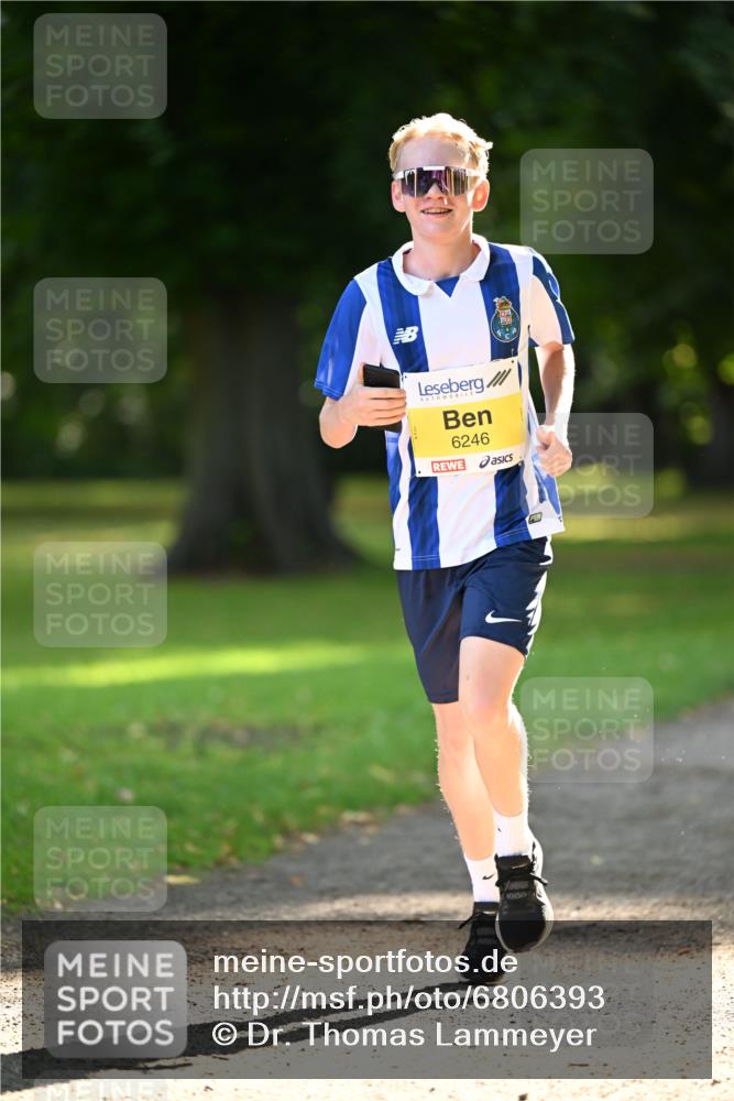 25.08.2024 - 20. Blankeneser Heldenlauf Dr. Thomas Lammeyer http://msf.ph/oto/6806393 25.08.2024 10:12:51 Laufen 6246, 600 meine-sportfotos.de