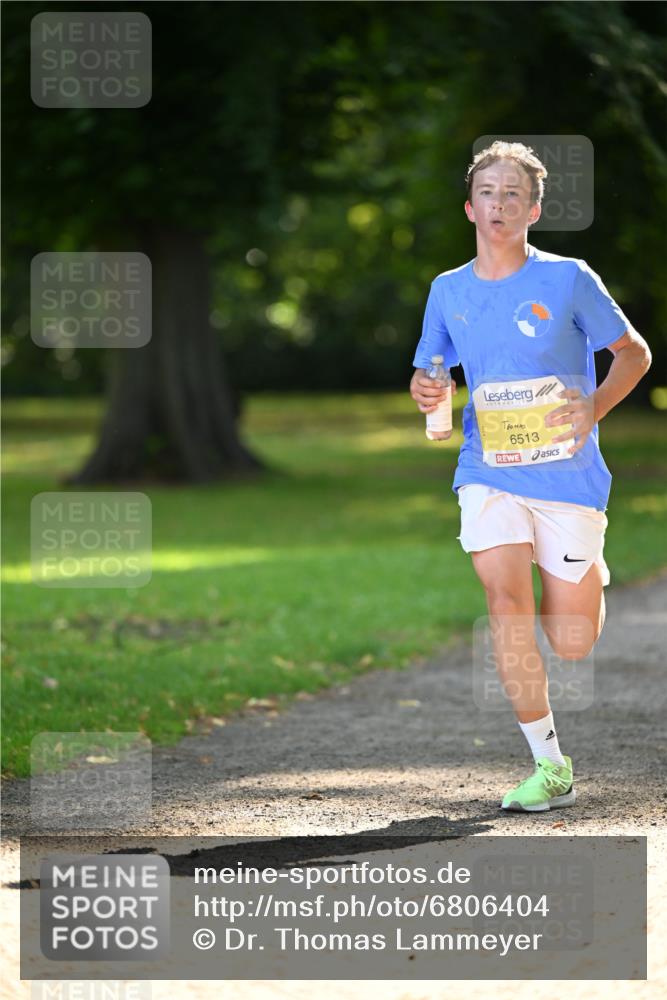 25.08.2024 - 20. Blankeneser Heldenlauf Dr. Thomas Lammeyer http://msf.ph/oto/6806404 25.08.2024 10:12:54 Laufen 6513 meine-sportfotos.de