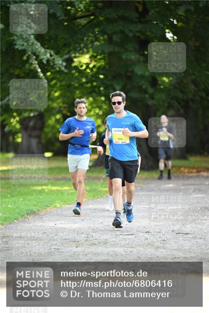 25.08.2024 - 20. Blankeneser Heldenlauf Dr. Thomas Lammeyer http://msf.ph/oto/6806416 25.08.2024 10:13:00 Laufen 6521 meine-sportfotos.de