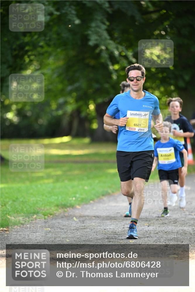 25.08.2024 - 20. Blankeneser Heldenlauf Dr. Thomas Lammeyer http://msf.ph/oto/6806428 25.08.2024 10:13:02 Laufen 6521 meine-sportfotos.de