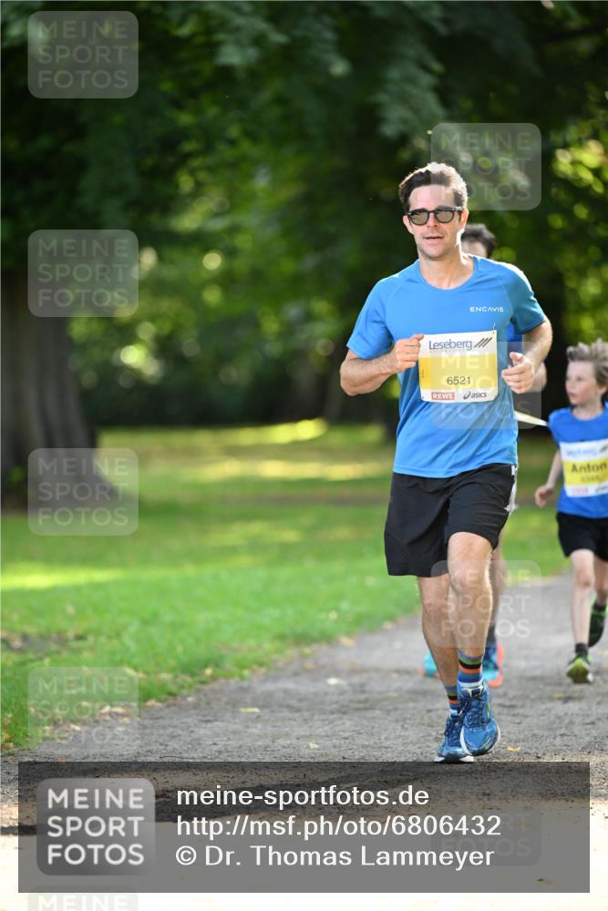 25.08.2024 - 20. Blankeneser Heldenlauf Dr. Thomas Lammeyer http://msf.ph/oto/6806432 25.08.2024 10:13:03 Laufen 6521 meine-sportfotos.de