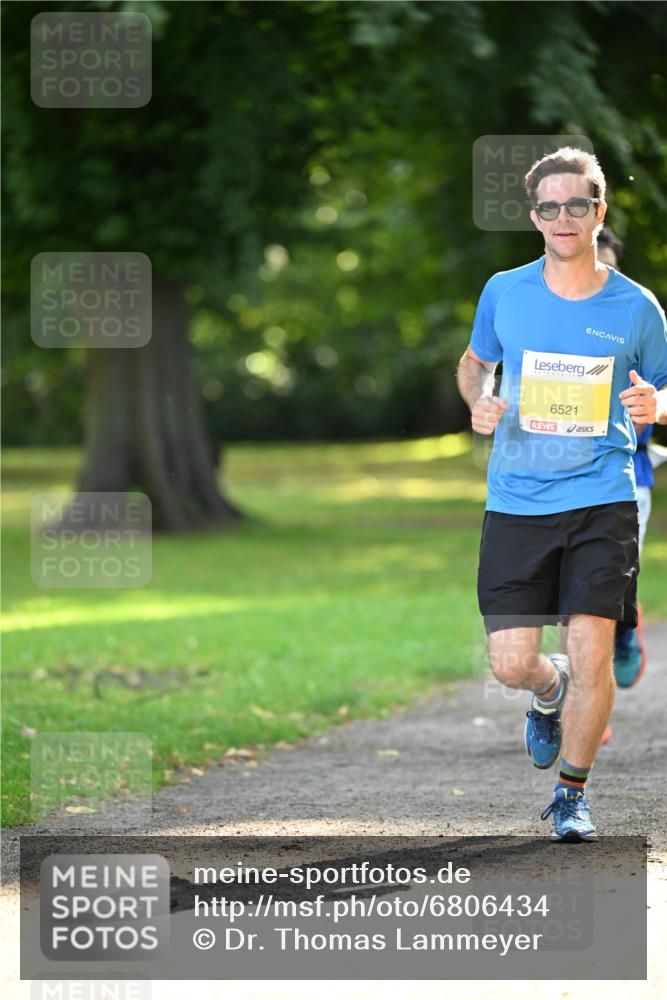25.08.2024 - 20. Blankeneser Heldenlauf Dr. Thomas Lammeyer http://msf.ph/oto/6806434 25.08.2024 10:13:03 Laufen 6521 meine-sportfotos.de
