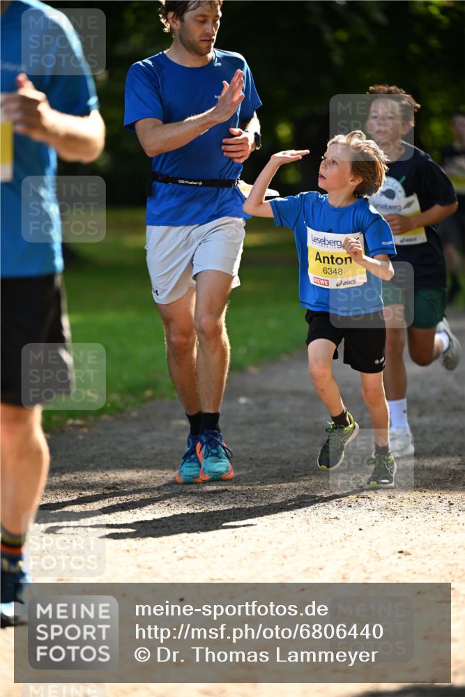 25.08.2024 - 20. Blankeneser Heldenlauf Dr. Thomas Lammeyer http://msf.ph/oto/6806440 25.08.2024 10:13:05 Laufen 6348 meine-sportfotos.de