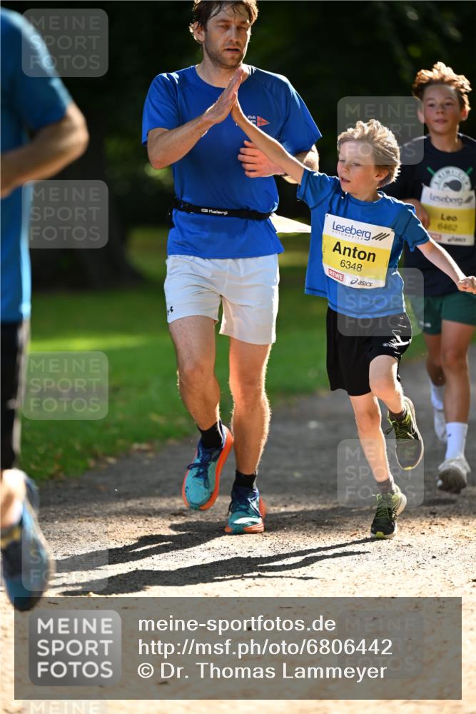 25.08.2024 - 20. Blankeneser Heldenlauf Dr. Thomas Lammeyer http://msf.ph/oto/6806442 25.08.2024 10:13:05 Laufen 6348, 6462 meine-sportfotos.de