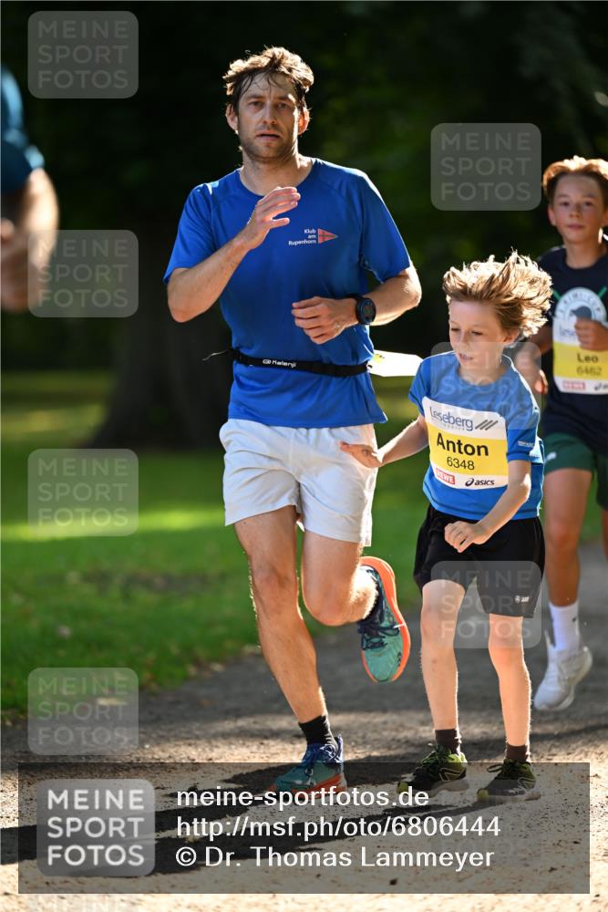 25.08.2024 - 20. Blankeneser Heldenlauf Dr. Thomas Lammeyer http://msf.ph/oto/6806444 25.08.2024 10:13:05 Laufen 6348, 6462 meine-sportfotos.de