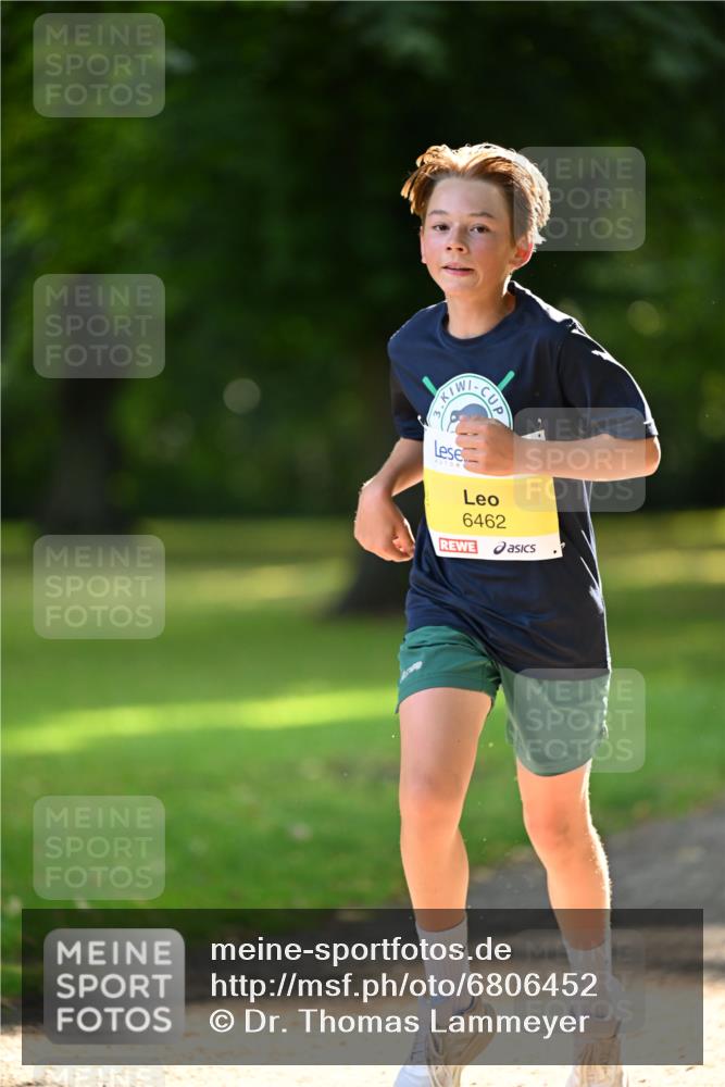 25.08.2024 - 20. Blankeneser Heldenlauf Dr. Thomas Lammeyer http://msf.ph/oto/6806452 25.08.2024 10:13:07 Laufen 6462 meine-sportfotos.de
