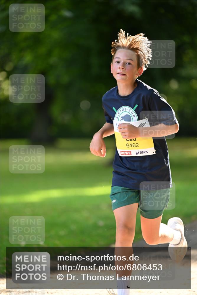 25.08.2024 - 20. Blankeneser Heldenlauf Dr. Thomas Lammeyer http://msf.ph/oto/6806453 25.08.2024 10:13:07 Laufen 3, 6462 meine-sportfotos.de