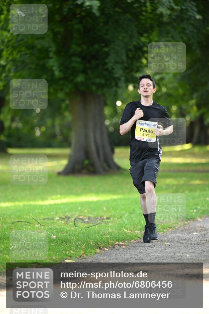 25.08.2024 - 20. Blankeneser Heldenlauf Dr. Thomas Lammeyer http://msf.ph/oto/6806456 25.08.2024 10:13:09 Laufen 6121 meine-sportfotos.de