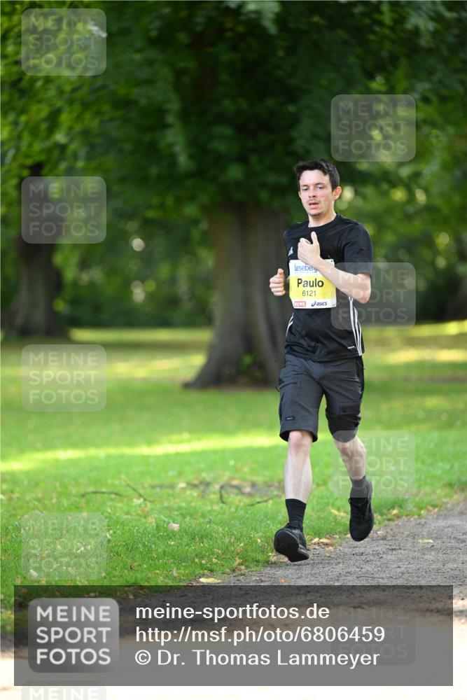 25.08.2024 - 20. Blankeneser Heldenlauf Dr. Thomas Lammeyer http://msf.ph/oto/6806459 25.08.2024 10:13:09 Laufen 6121 meine-sportfotos.de