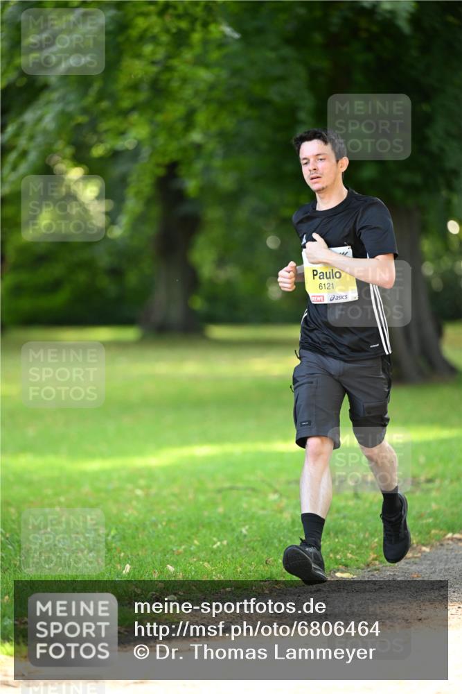 25.08.2024 - 20. Blankeneser Heldenlauf Dr. Thomas Lammeyer http://msf.ph/oto/6806464 25.08.2024 10:13:10 Laufen 6121 meine-sportfotos.de