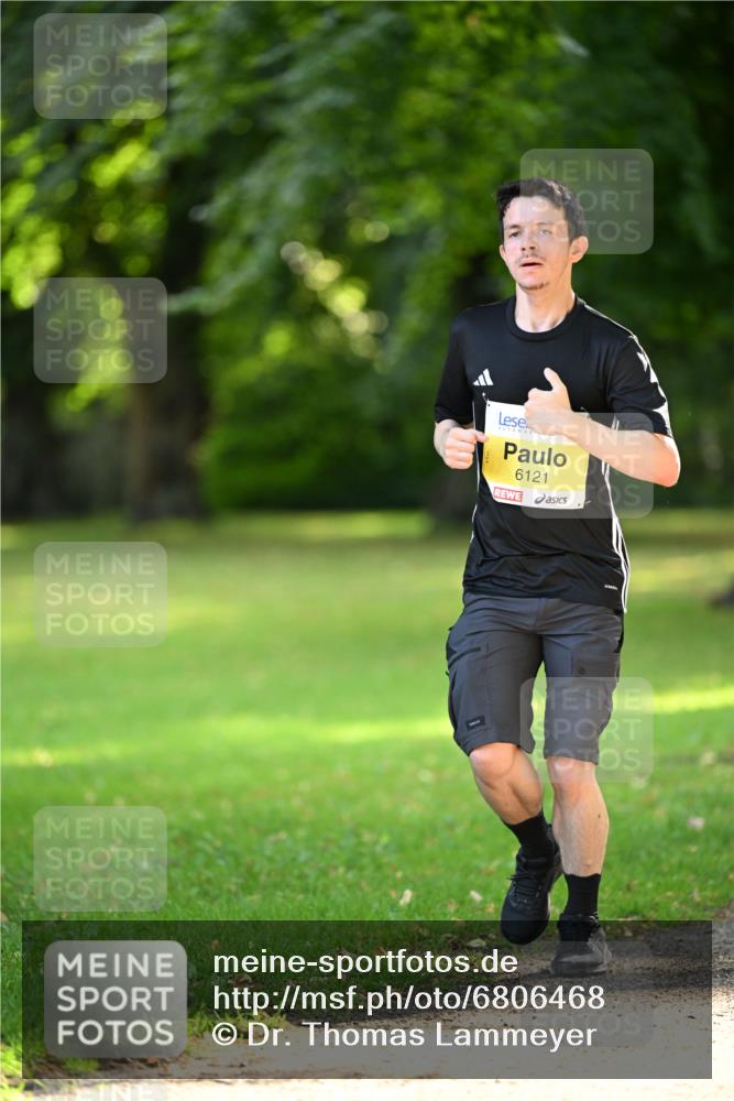 25.08.2024 - 20. Blankeneser Heldenlauf Dr. Thomas Lammeyer http://msf.ph/oto/6806468 25.08.2024 10:13:11 Laufen 6121 meine-sportfotos.de