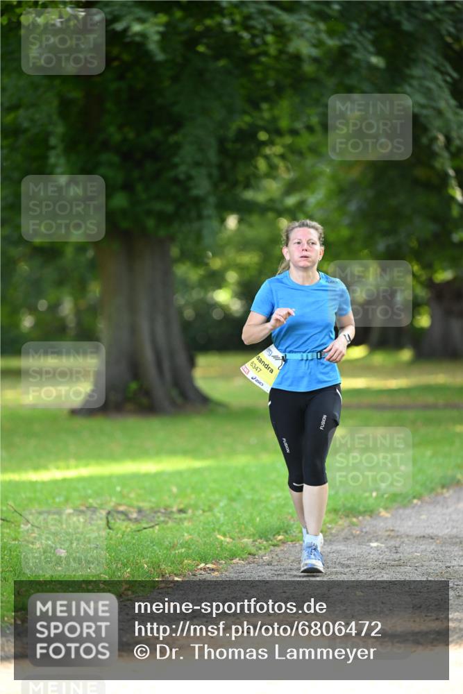 25.08.2024 - 20. Blankeneser Heldenlauf Dr. Thomas Lammeyer http://msf.ph/oto/6806472 25.08.2024 10:13:15 Laufen 6347 meine-sportfotos.de