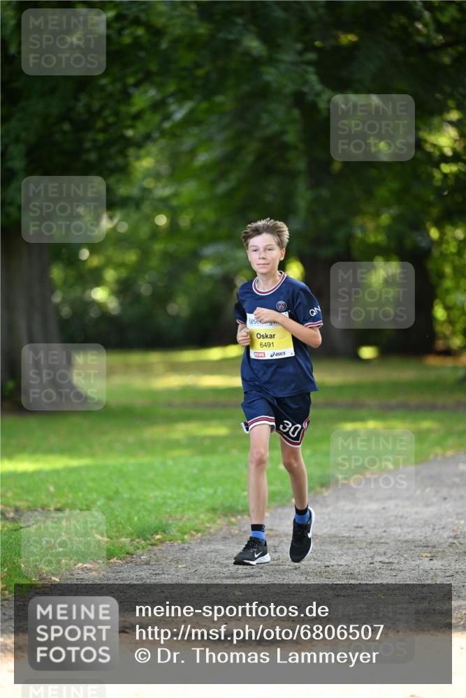 25.08.2024 - 20. Blankeneser Heldenlauf Dr. Thomas Lammeyer http://msf.ph/oto/6806507 25.08.2024 10:13:26 Laufen 6491, 30 meine-sportfotos.de