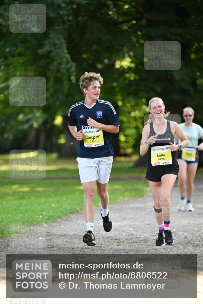 25.08.2024 - 20. Blankeneser Heldenlauf Dr. Thomas Lammeyer http://msf.ph/oto/6806522 25.08.2024 10:13:29 Laufen 6346, 6498 meine-sportfotos.de