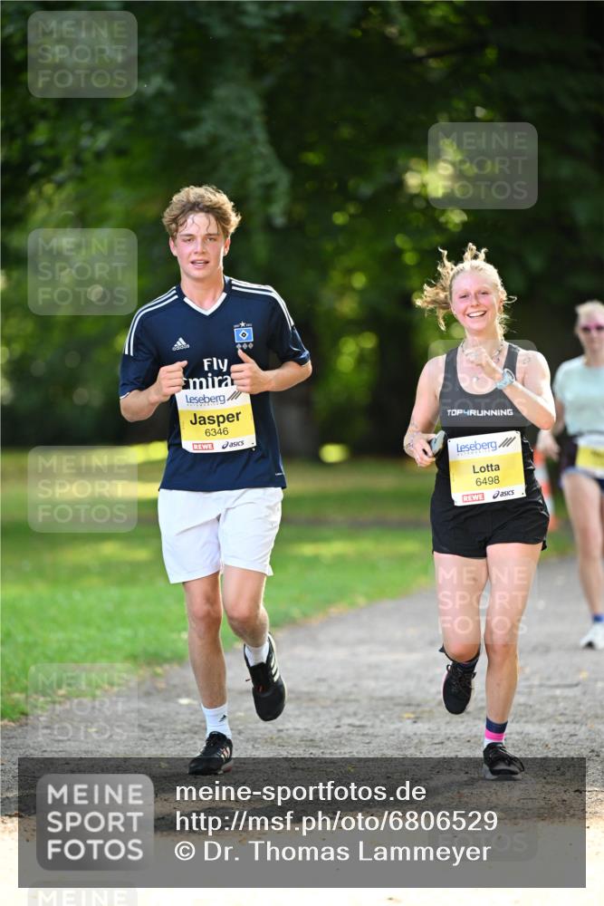 25.08.2024 - 20. Blankeneser Heldenlauf Dr. Thomas Lammeyer http://msf.ph/oto/6806529 25.08.2024 10:13:30 Laufen 6346, 6498 meine-sportfotos.de