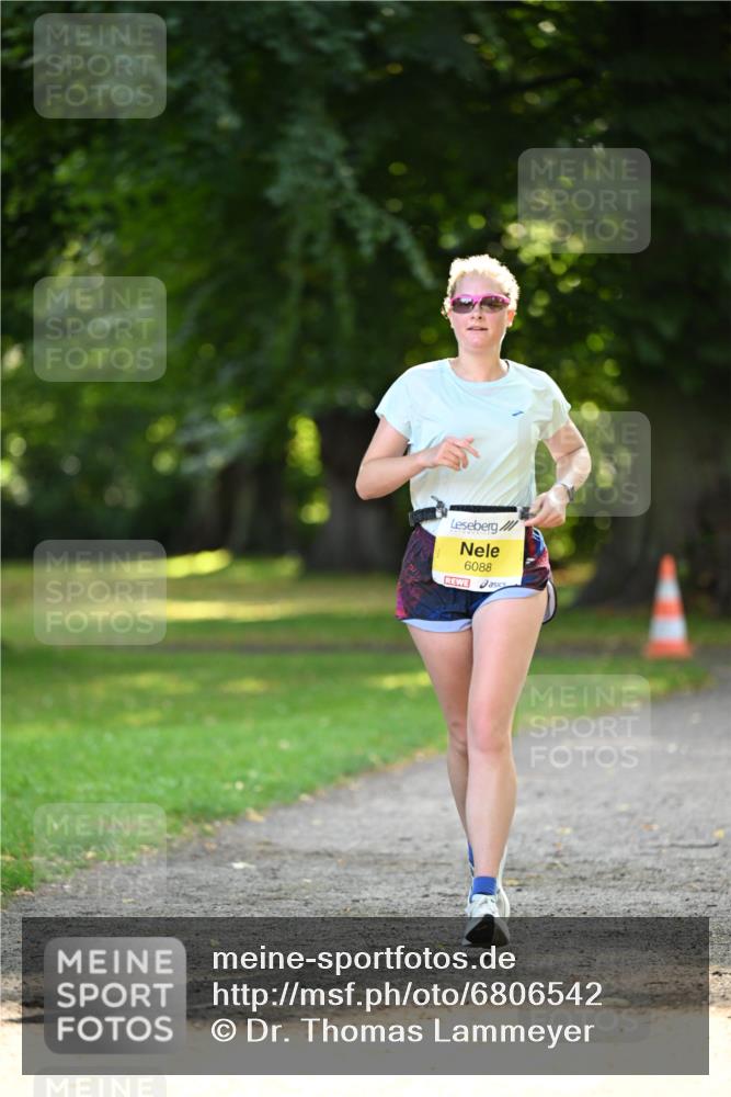 25.08.2024 - 20. Blankeneser Heldenlauf Dr. Thomas Lammeyer http://msf.ph/oto/6806542 25.08.2024 10:13:33 Laufen 6088 meine-sportfotos.de