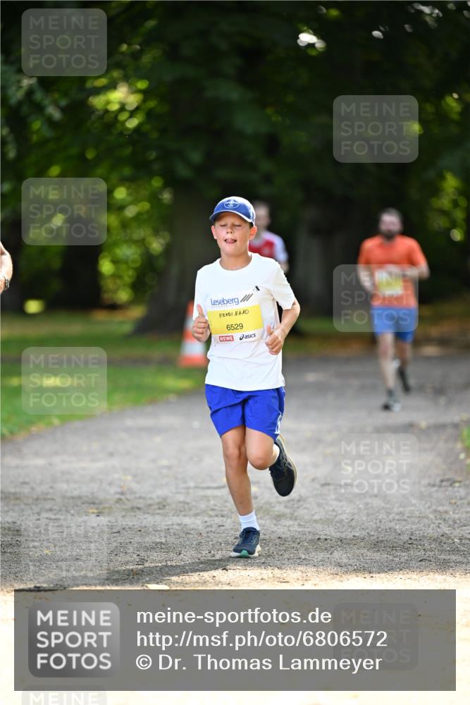 25.08.2024 - 20. Blankeneser Heldenlauf Dr. Thomas Lammeyer http://msf.ph/oto/6806572 25.08.2024 10:13:45 Laufen 6529 meine-sportfotos.de