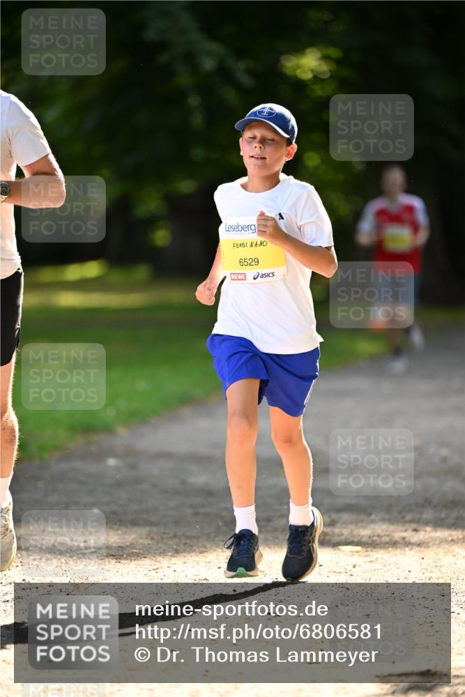 25.08.2024 - 20. Blankeneser Heldenlauf Dr. Thomas Lammeyer http://msf.ph/oto/6806581 25.08.2024 10:13:47 Laufen 6529 meine-sportfotos.de