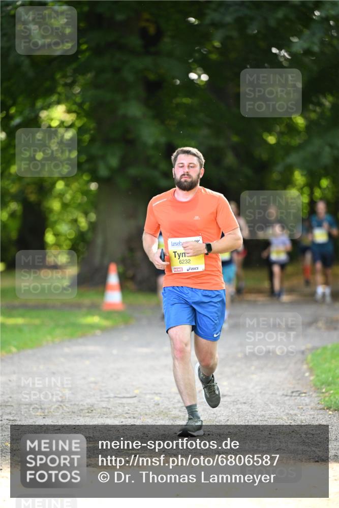 25.08.2024 - 20. Blankeneser Heldenlauf Dr. Thomas Lammeyer http://msf.ph/oto/6806587 25.08.2024 10:13:52 Laufen 6232 meine-sportfotos.de