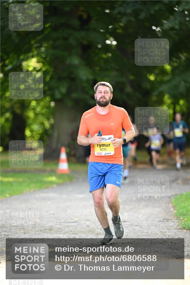 25.08.2024 - 20. Blankeneser Heldenlauf Dr. Thomas Lammeyer http://msf.ph/oto/6806588 25.08.2024 10:13:52 Laufen 6232 meine-sportfotos.de