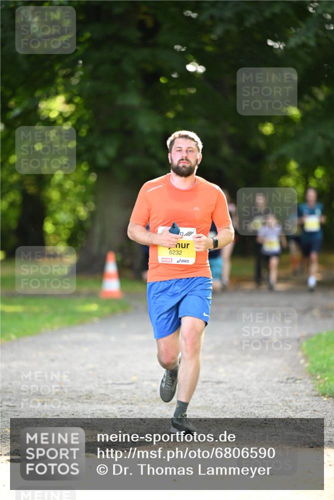 25.08.2024 - 20. Blankeneser Heldenlauf Dr. Thomas Lammeyer http://msf.ph/oto/6806590 25.08.2024 10:13:52 Laufen 6232 meine-sportfotos.de