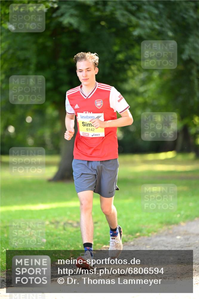 25.08.2024 - 20. Blankeneser Heldenlauf Dr. Thomas Lammeyer http://msf.ph/oto/6806594 25.08.2024 10:13:53 Laufen 6142 meine-sportfotos.de
