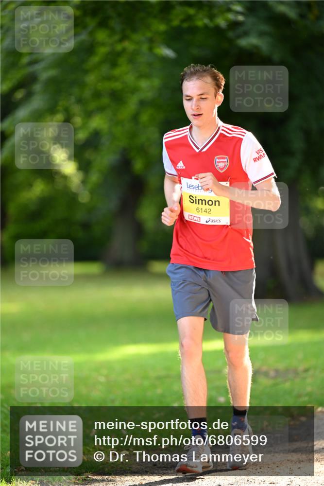 25.08.2024 - 20. Blankeneser Heldenlauf Dr. Thomas Lammeyer http://msf.ph/oto/6806599 25.08.2024 10:13:54 Laufen 6142 meine-sportfotos.de
