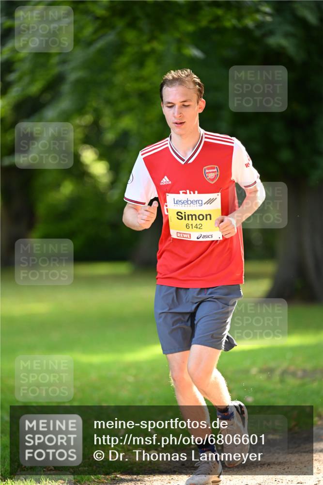 25.08.2024 - 20. Blankeneser Heldenlauf Dr. Thomas Lammeyer http://msf.ph/oto/6806601 25.08.2024 10:13:54 Laufen 6142 meine-sportfotos.de