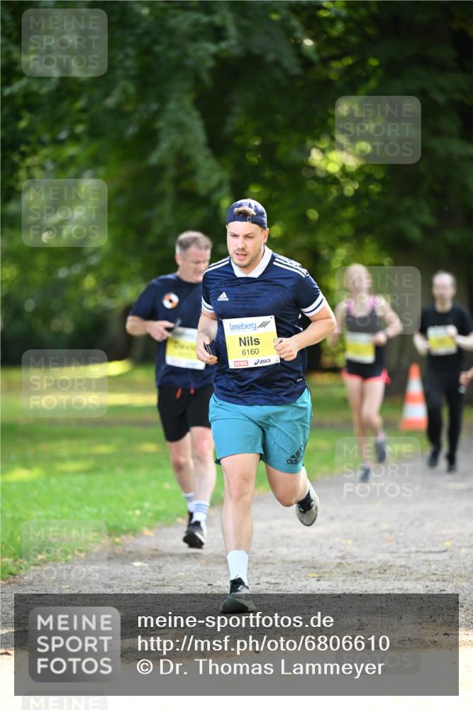 25.08.2024 - 20. Blankeneser Heldenlauf Dr. Thomas Lammeyer http://msf.ph/oto/6806610 25.08.2024 10:13:58 Laufen 6160 meine-sportfotos.de