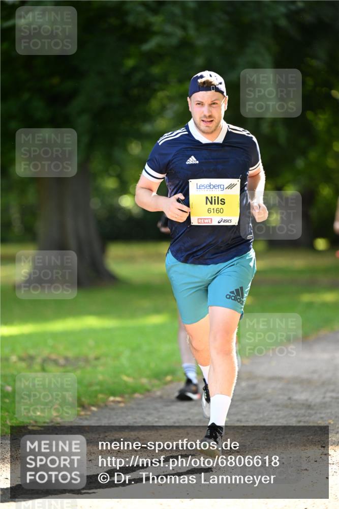25.08.2024 - 20. Blankeneser Heldenlauf Dr. Thomas Lammeyer http://msf.ph/oto/6806618 25.08.2024 10:13:59 Laufen 6160 meine-sportfotos.de
