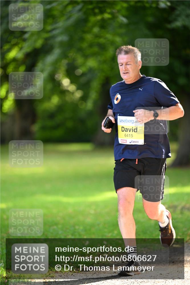 25.08.2024 - 20. Blankeneser Heldenlauf Dr. Thomas Lammeyer http://msf.ph/oto/6806627 25.08.2024 10:14:01 Laufen 6415 meine-sportfotos.de