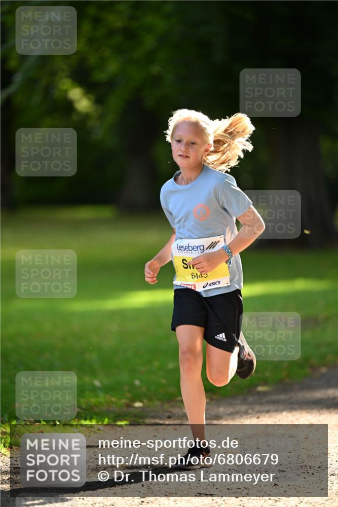 25.08.2024 - 20. Blankeneser Heldenlauf Dr. Thomas Lammeyer http://msf.ph/oto/6806679 25.08.2024 10:14:14 Laufen 6445 meine-sportfotos.de