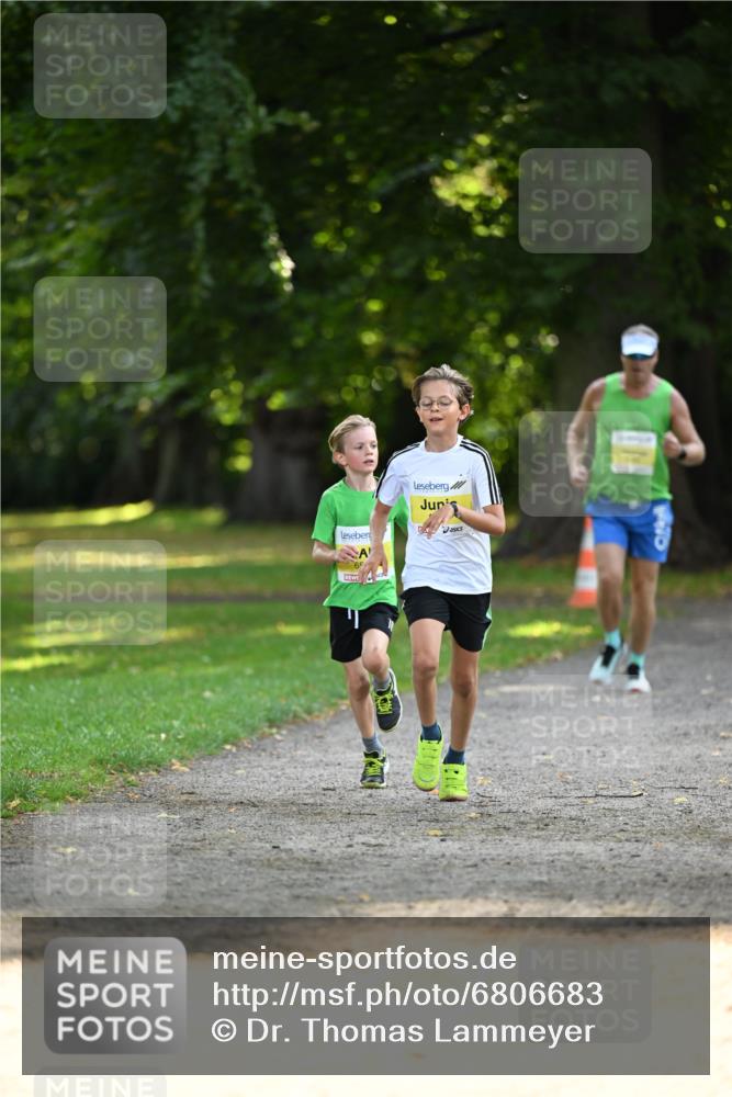 25.08.2024 - 20. Blankeneser Heldenlauf Dr. Thomas Lammeyer http://msf.ph/oto/6806683 25.08.2024 10:14:16 Laufen 65 meine-sportfotos.de