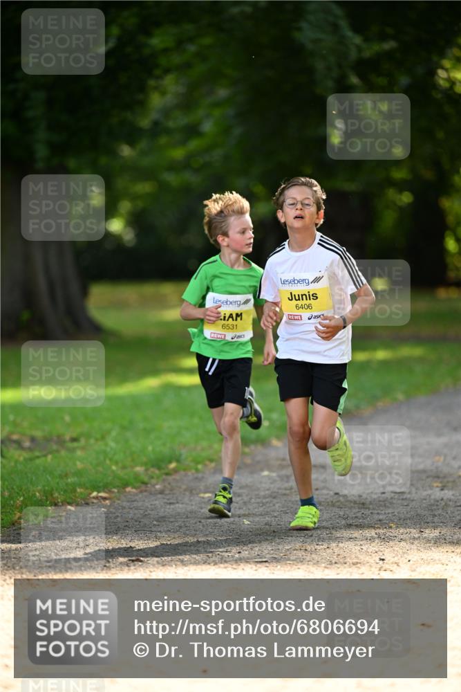 25.08.2024 - 20. Blankeneser Heldenlauf Dr. Thomas Lammeyer http://msf.ph/oto/6806694 25.08.2024 10:14:18 Laufen 6531, 6406 meine-sportfotos.de