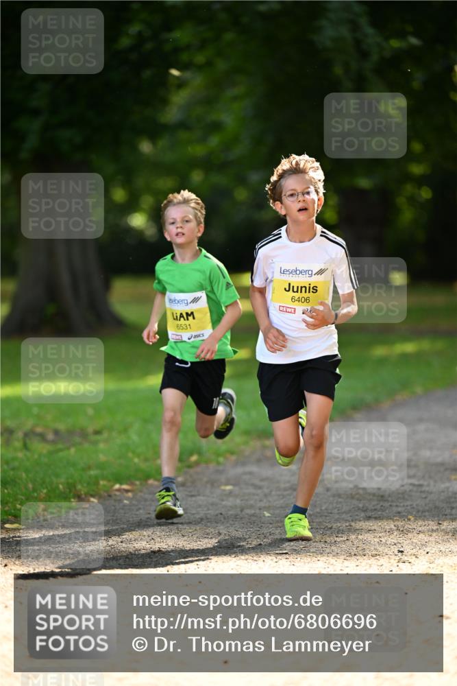 25.08.2024 - 20. Blankeneser Heldenlauf Dr. Thomas Lammeyer http://msf.ph/oto/6806696 25.08.2024 10:14:18 Laufen 6531, 6406 meine-sportfotos.de