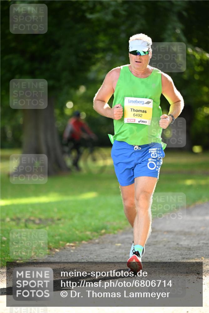 25.08.2024 - 20. Blankeneser Heldenlauf Dr. Thomas Lammeyer http://msf.ph/oto/6806714 25.08.2024 10:14:22 Laufen 6492 meine-sportfotos.de