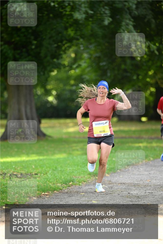 25.08.2024 - 20. Blankeneser Heldenlauf Dr. Thomas Lammeyer http://msf.ph/oto/6806721 25.08.2024 10:14:29 Laufen 6515 meine-sportfotos.de
