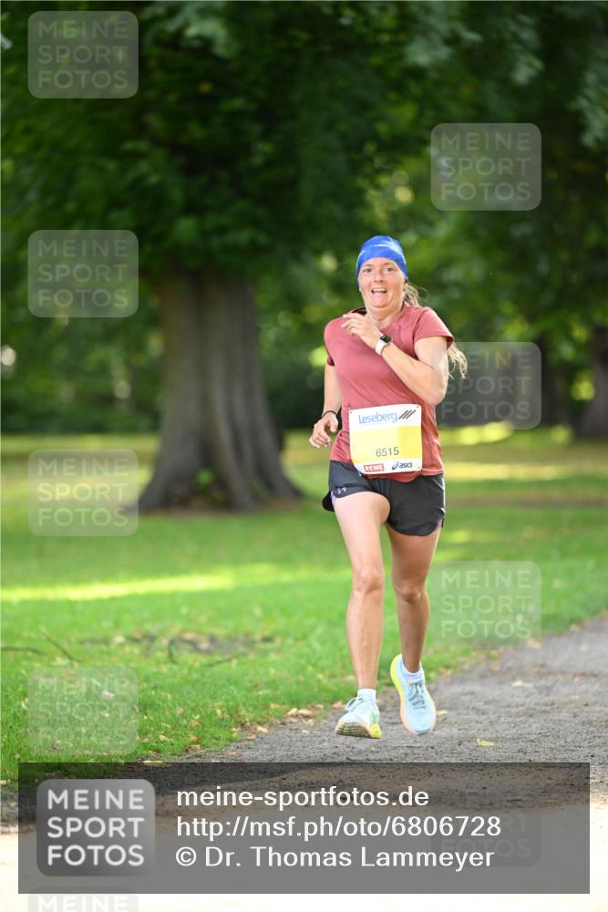 25.08.2024 - 20. Blankeneser Heldenlauf Dr. Thomas Lammeyer http://msf.ph/oto/6806728 25.08.2024 10:14:30 Laufen 6515 meine-sportfotos.de