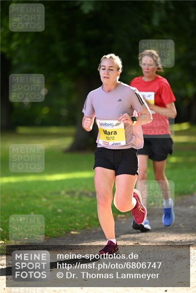 25.08.2024 - 20. Blankeneser Heldenlauf Dr. Thomas Lammeyer http://msf.ph/oto/6806747 25.08.2024 10:14:33 Laufen 6372 meine-sportfotos.de
