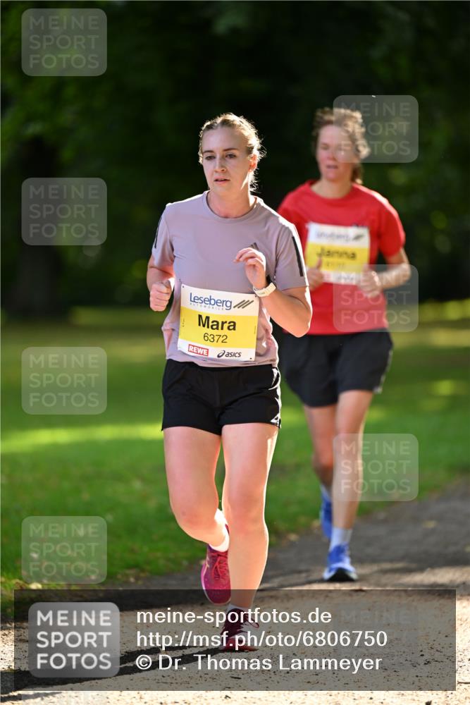 25.08.2024 - 20. Blankeneser Heldenlauf Dr. Thomas Lammeyer http://msf.ph/oto/6806750 25.08.2024 10:14:34 Laufen 6372 meine-sportfotos.de