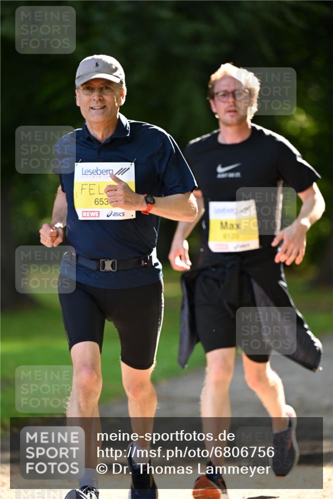 25.08.2024 - 20. Blankeneser Heldenlauf Dr. Thomas Lammeyer http://msf.ph/oto/6806756 25.08.2024 10:14:36 Laufen 653, 4120 meine-sportfotos.de