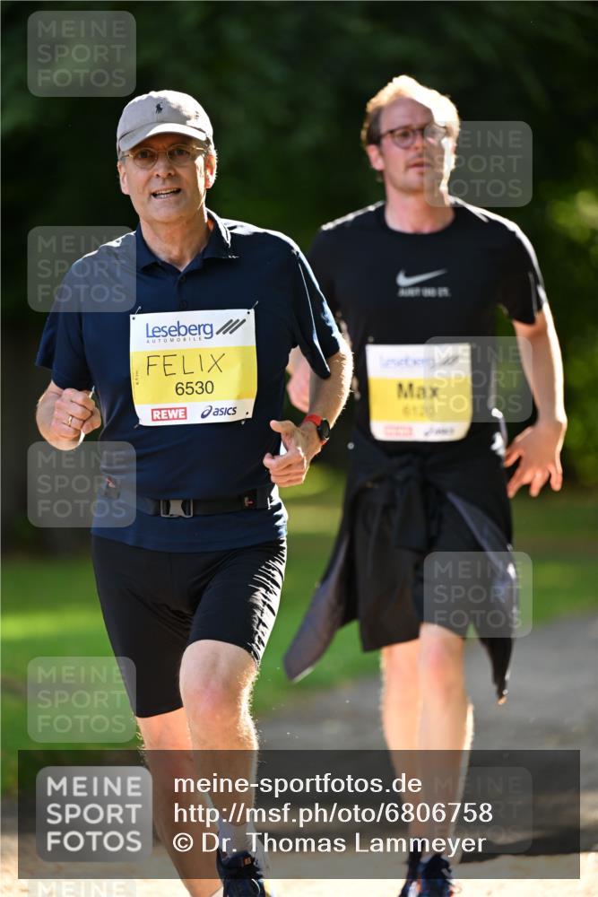 25.08.2024 - 20. Blankeneser Heldenlauf Dr. Thomas Lammeyer http://msf.ph/oto/6806758 25.08.2024 10:14:36 Laufen 6530, 6120 meine-sportfotos.de